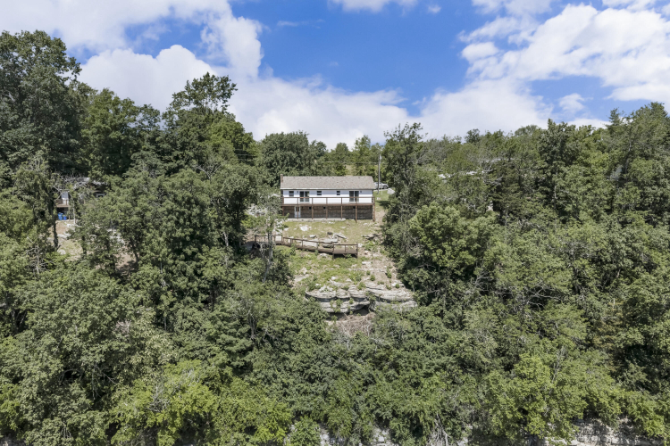 Listing Image 77