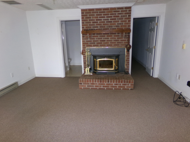 Listing Image 42