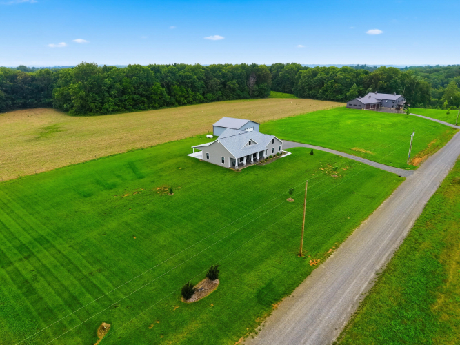 Listing Image 43