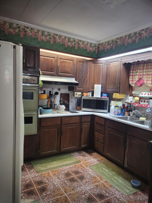 Listing Image 9