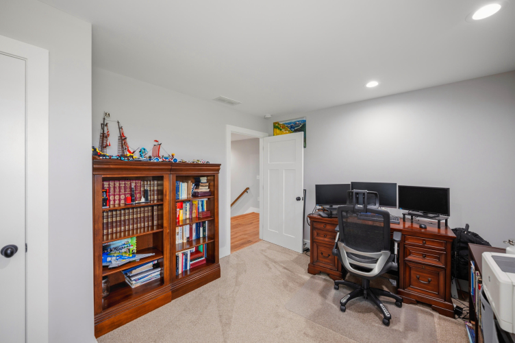 Listing Image 31