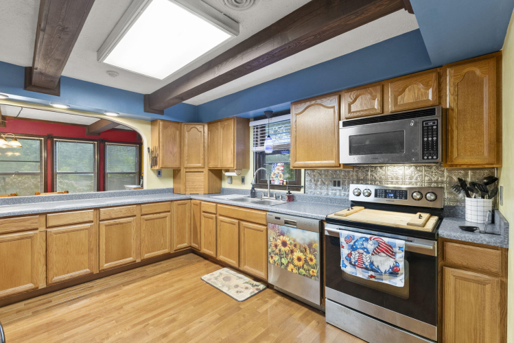 Listing Image 15