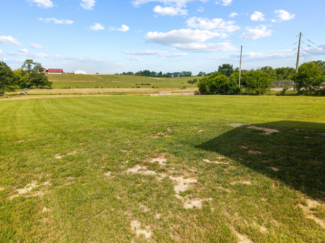 Listing Image 48