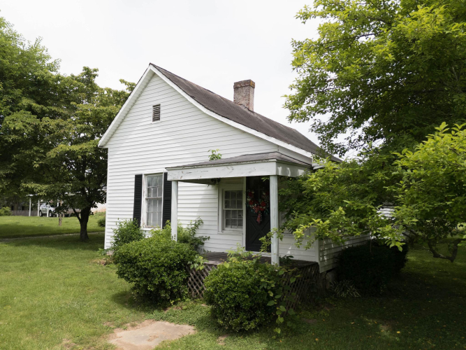 Listing Image 6