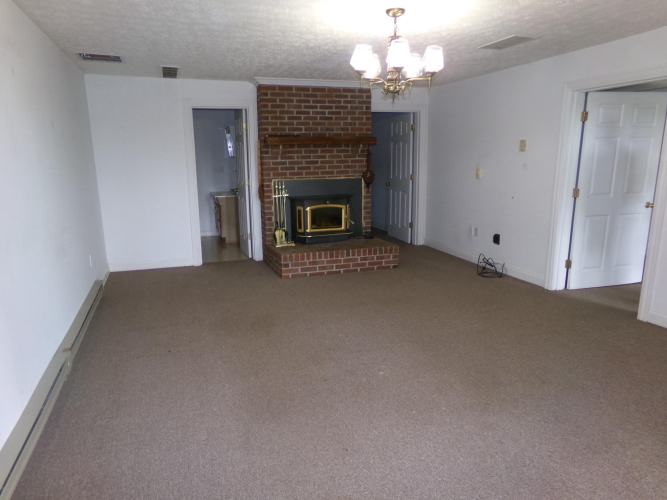 Listing Image 43