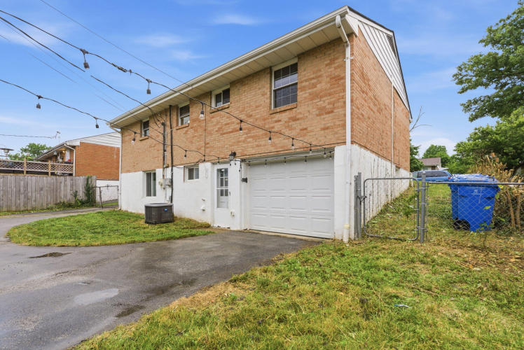 Listing Image 31