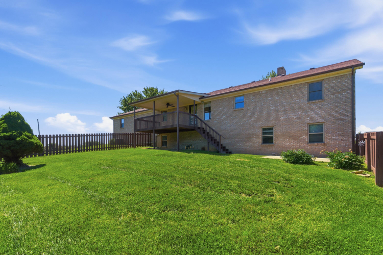 Listing Image 48