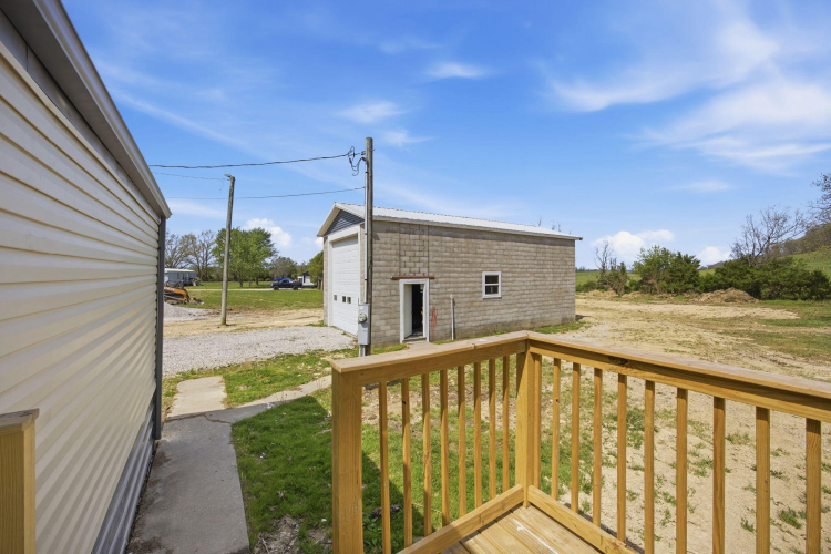 Listing Image 25