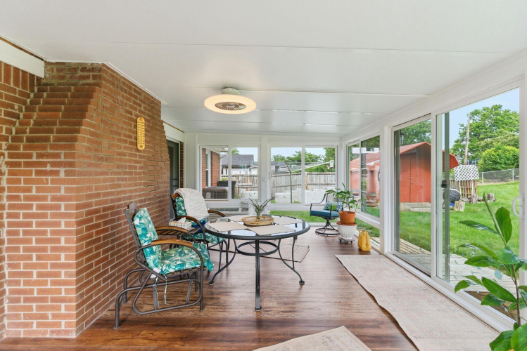 Listing Image 21