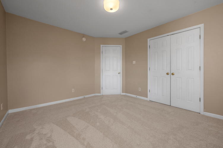 Listing Image 50