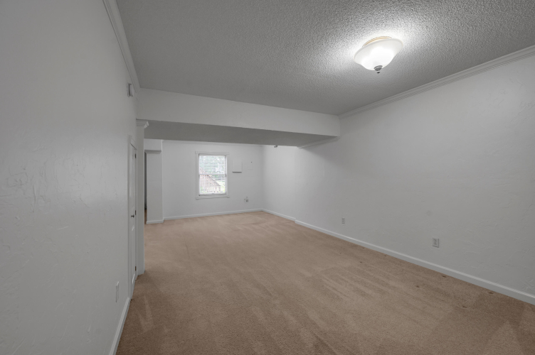 Listing Image 56