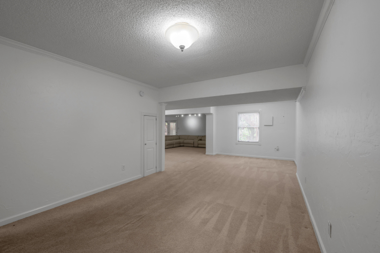 Listing Image 57