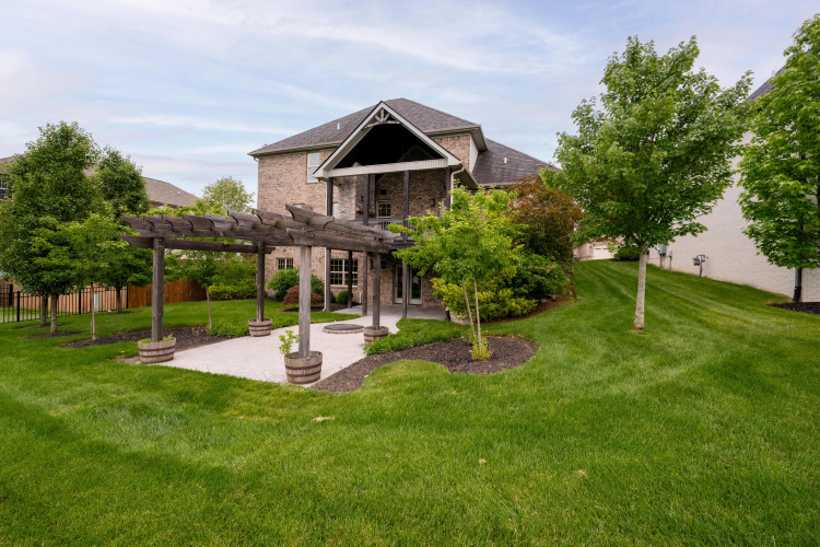 Listing Image 102