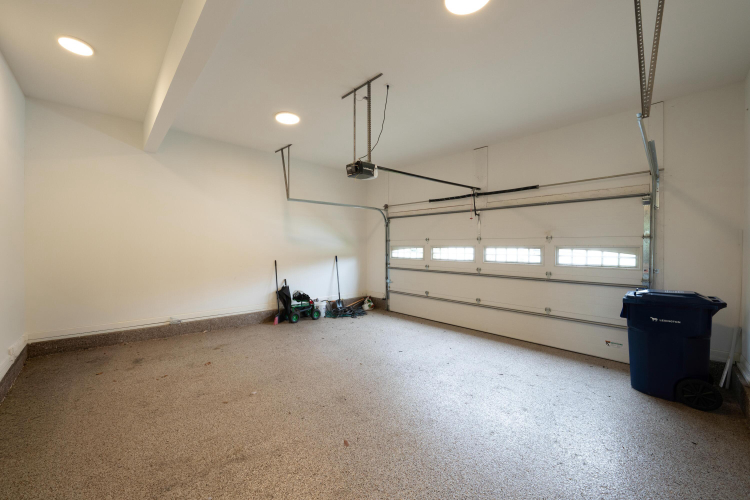 Listing Image 109