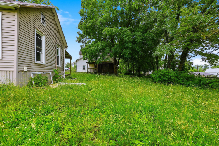 Listing Image 45