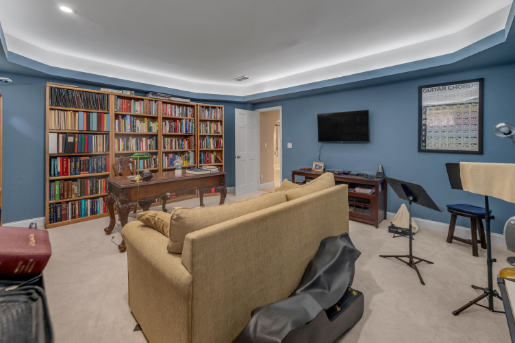 Listing Image 106