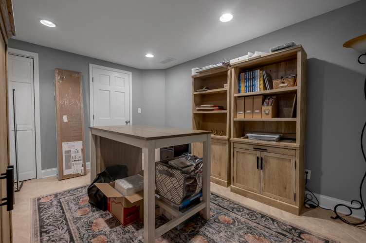 Listing Image 89