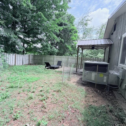 Listing Image 8