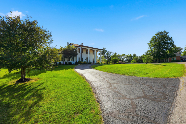 Listing Image 107