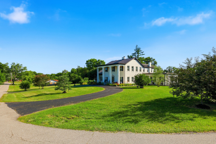 Listing Image 108