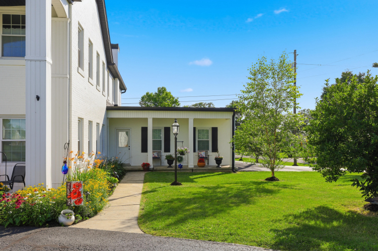 Listing Image 117