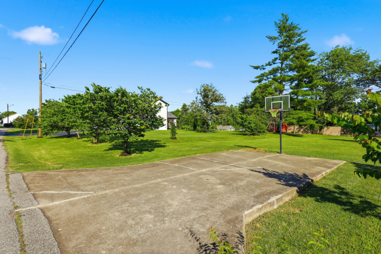 Listing Image 120