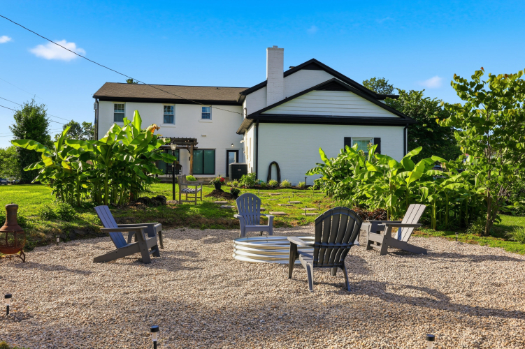 Listing Image 142