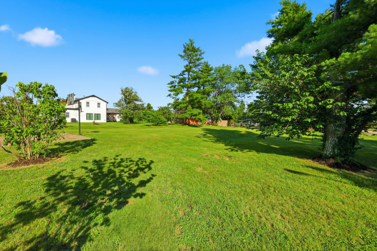 Listing Image 158