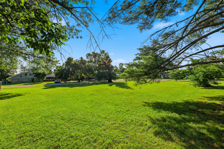 Listing Image 162