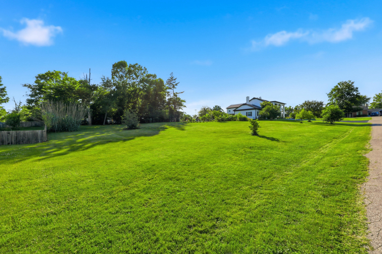 Listing Image 167