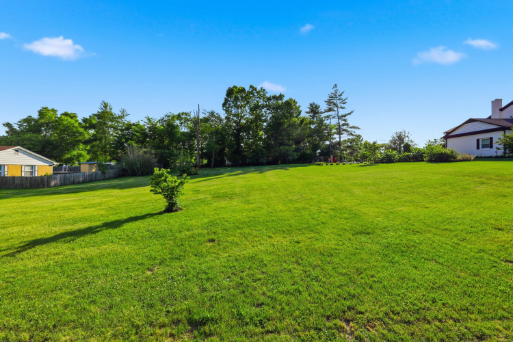 Listing Image 168