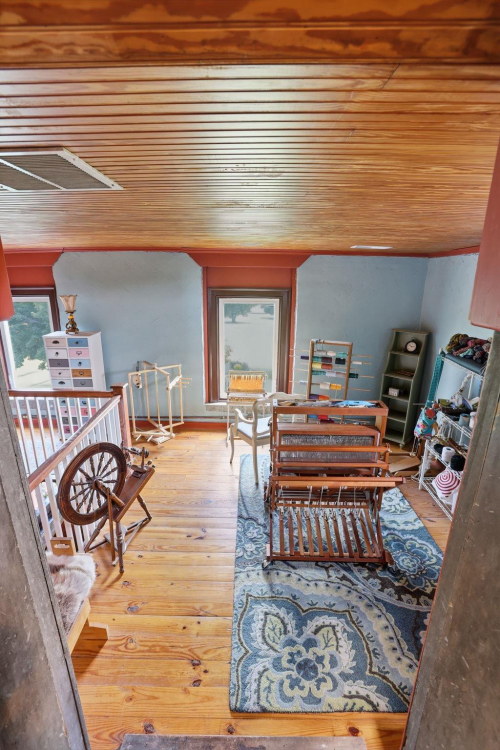 Listing Image 52