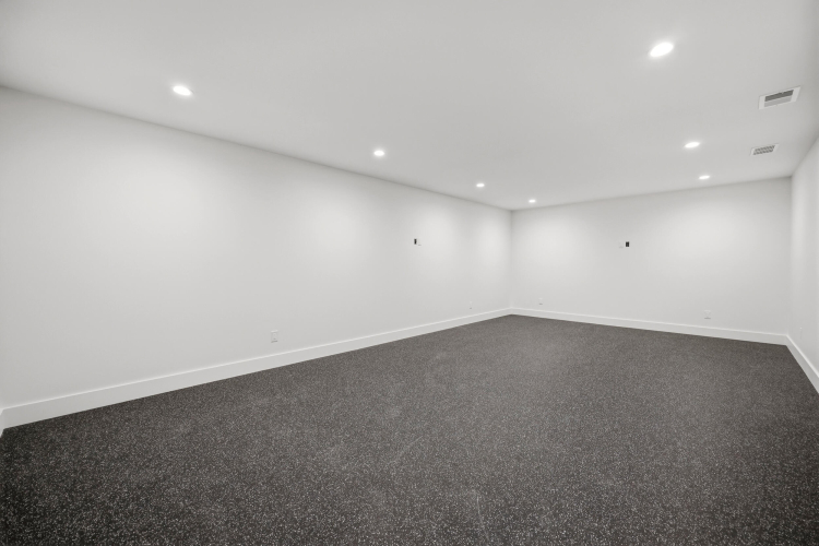 Listing Image 60