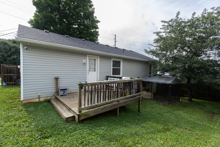 Listing Image 44