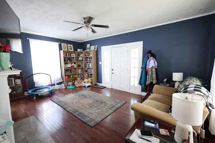 Listing Image 16