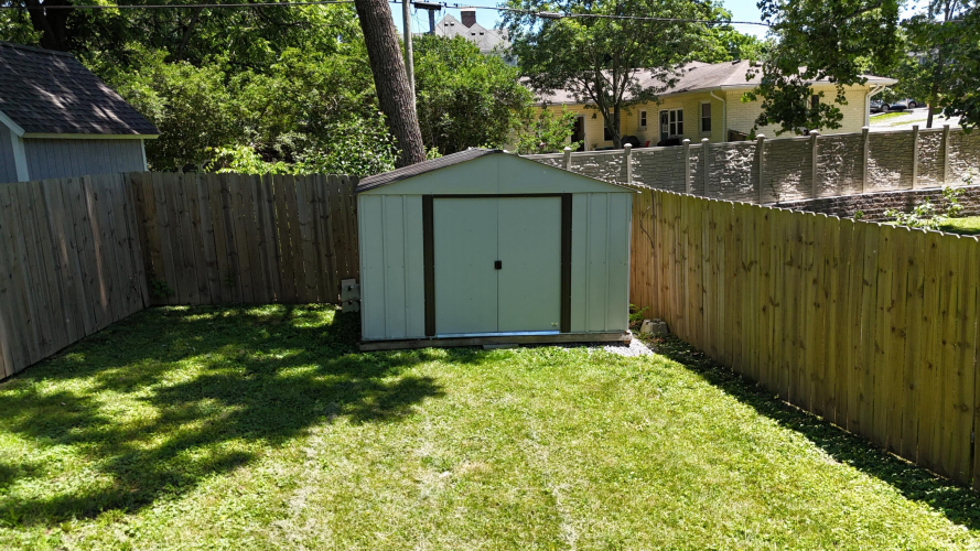 Listing Image 46