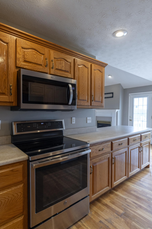 Listing Image 20