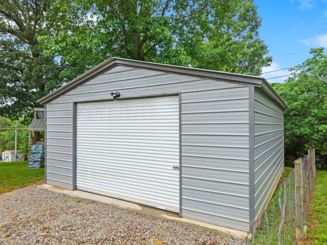 Listing Image 10