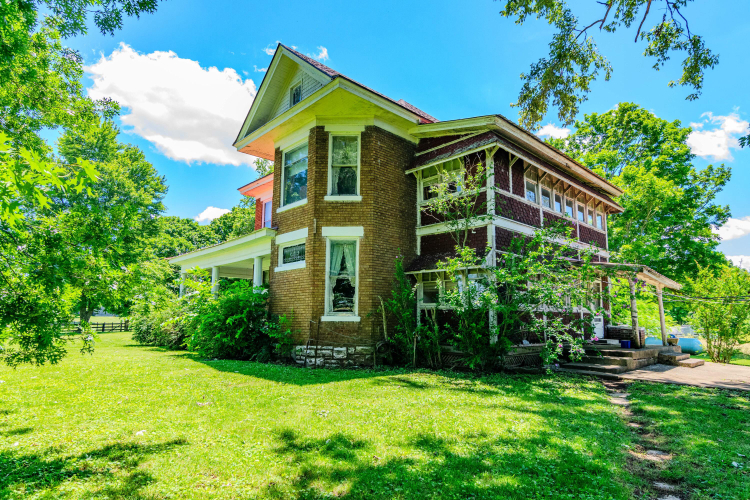 Listing Image 12