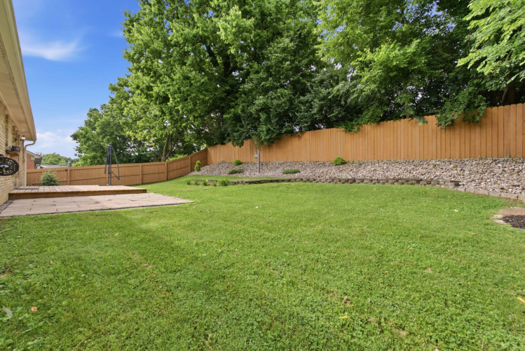 Listing Image 43