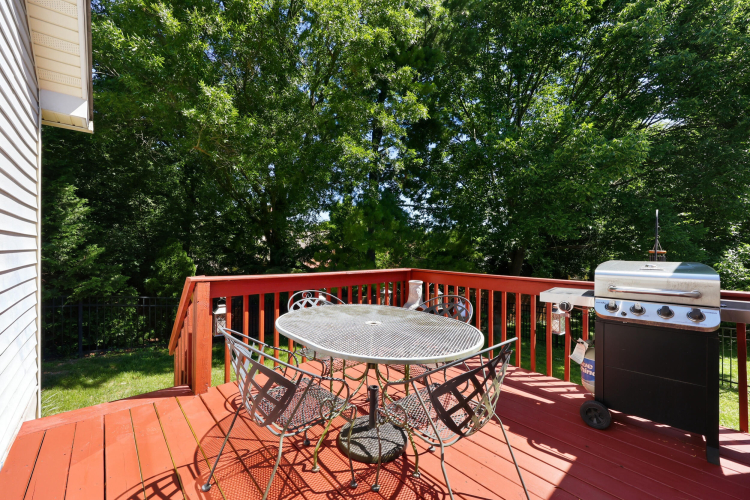 Listing Image 19