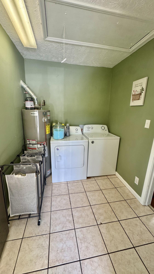 Listing Image 17