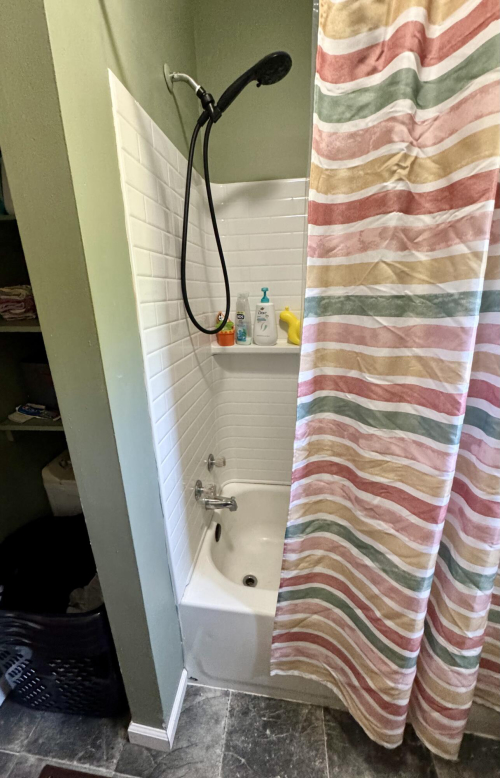 Listing Image 19