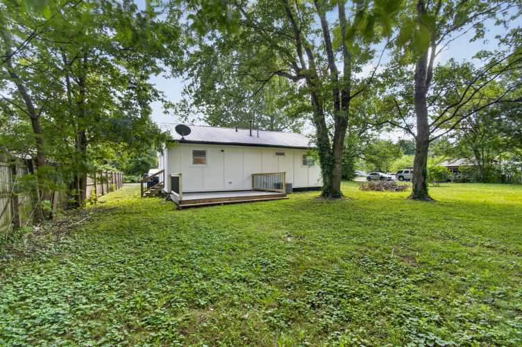 Listing Image 18
