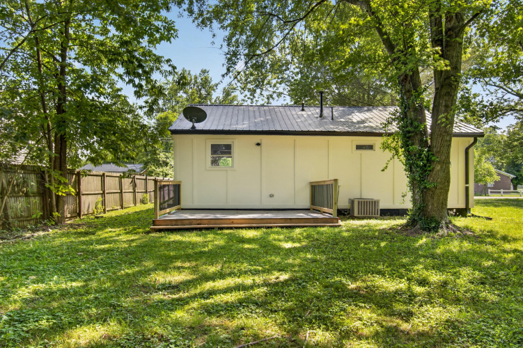 Listing Image 21