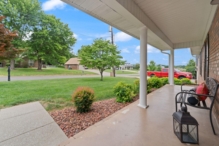 Listing Image 101