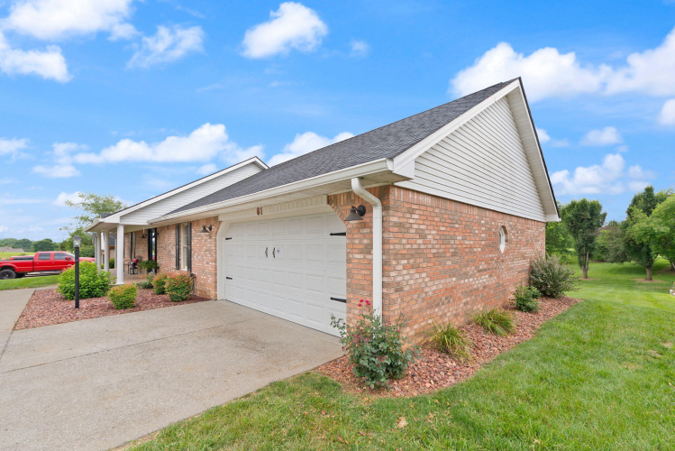 Listing Image 104