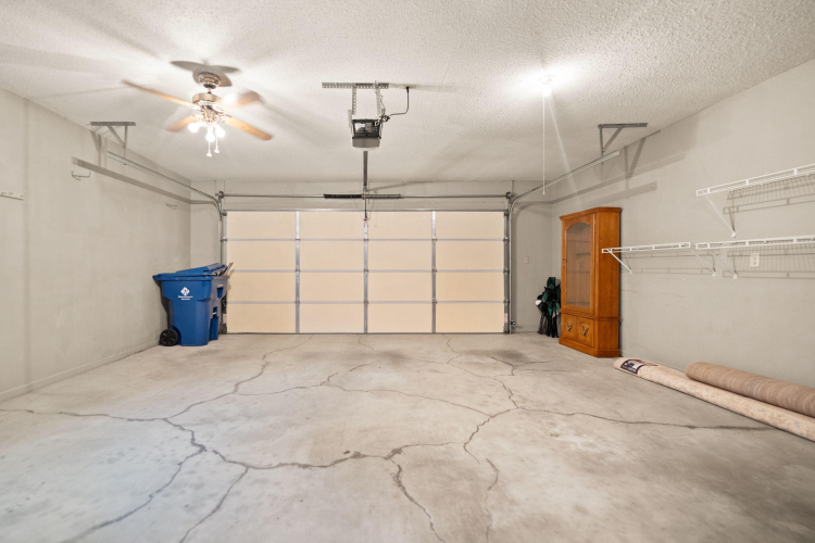 Listing Image 64