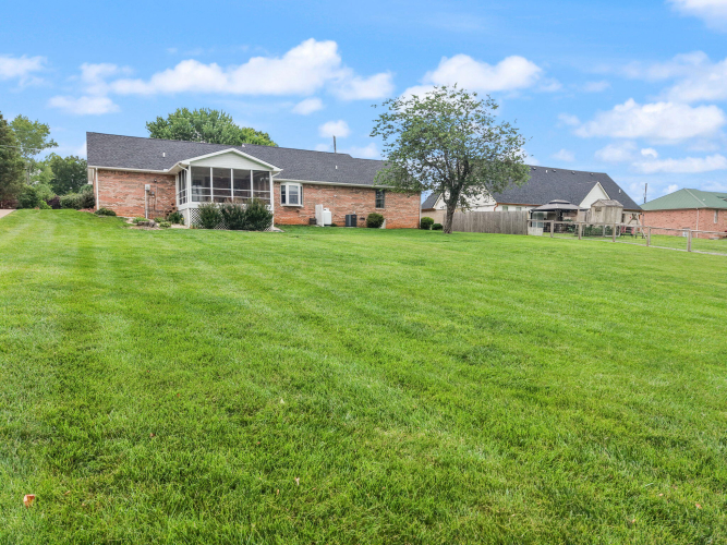 Listing Image 87