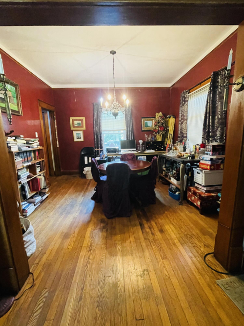 Listing Image 11